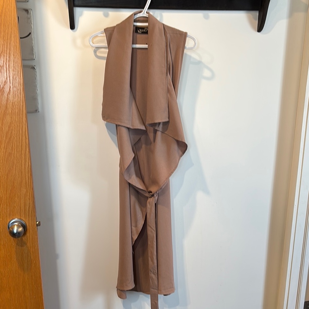 Lush Brown Sleeveless Drape Vest